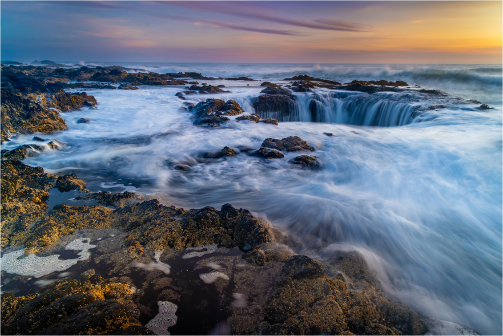 Main image Thor's Well