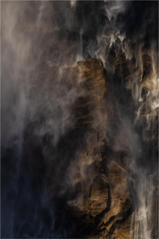 Main image Rock and Veil