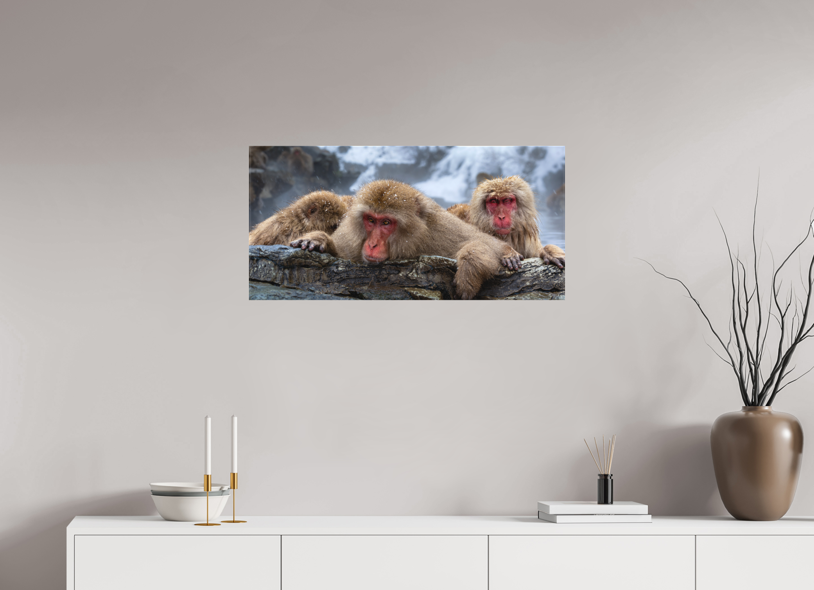 33.2 x 16″, Canvas The Huddle